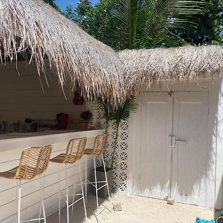 Love Coconut Bungalows Gili Trawangan Exterior photo