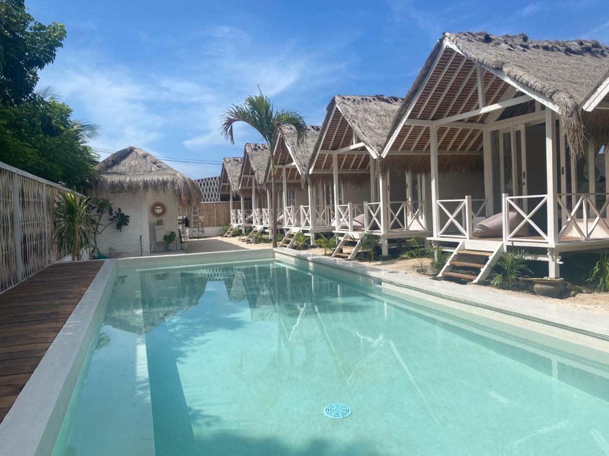 Love Coconut Bungalows Gili Trawangan Exterior photo